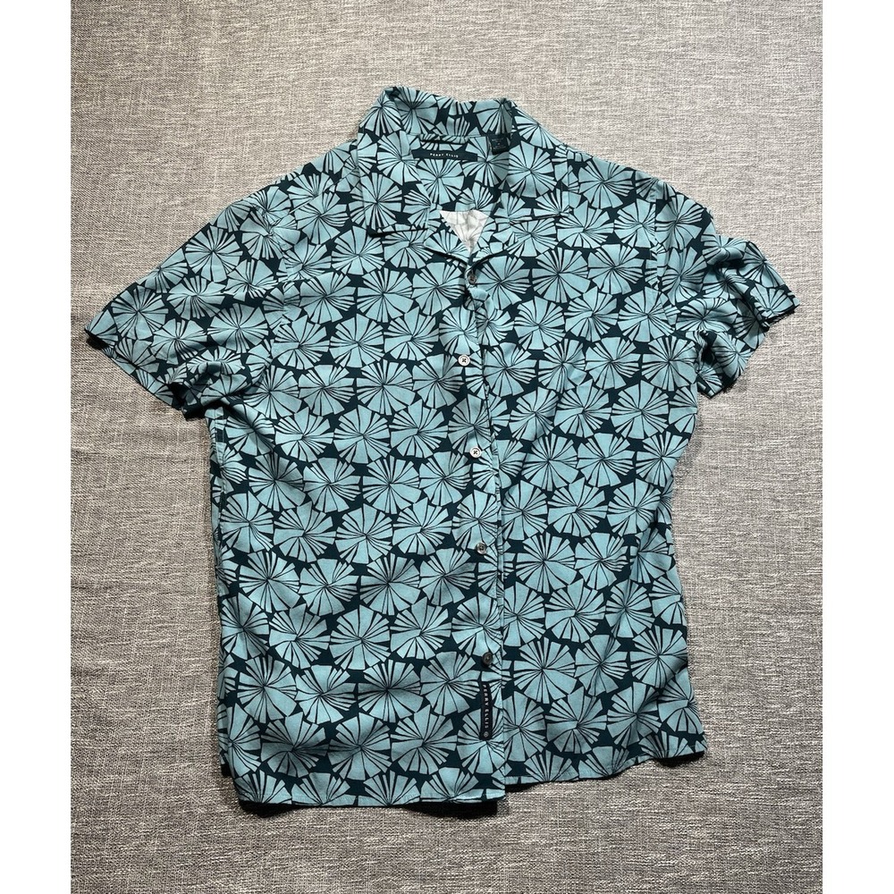 Perry Ellis Men's Blue/Black Geometric Woven Short Sleeve Button-Up Point M